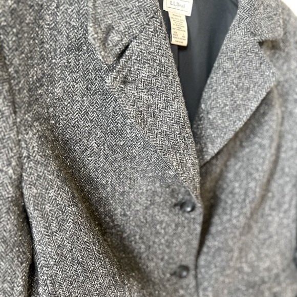L.L. Bean blazer charcoal size large - Picture 2 of 7